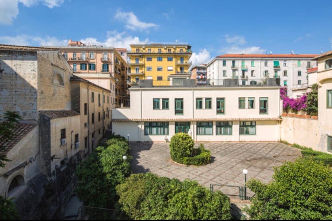 Villa Le 8 Campane 2 Salerno Exterior foto